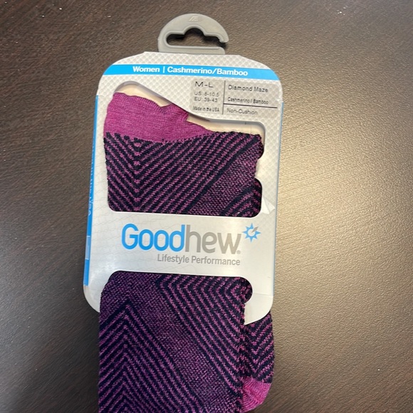Goodhew Diamond Maze Knee High Merino Socks - size S/M and M/L in Violet. - Picture 2 of 7